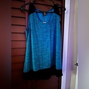 Size MD, Teal, Susan Lawrence, sleeveless, pleated top